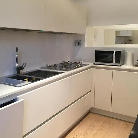 Charming Housevilla Borghese Appartement